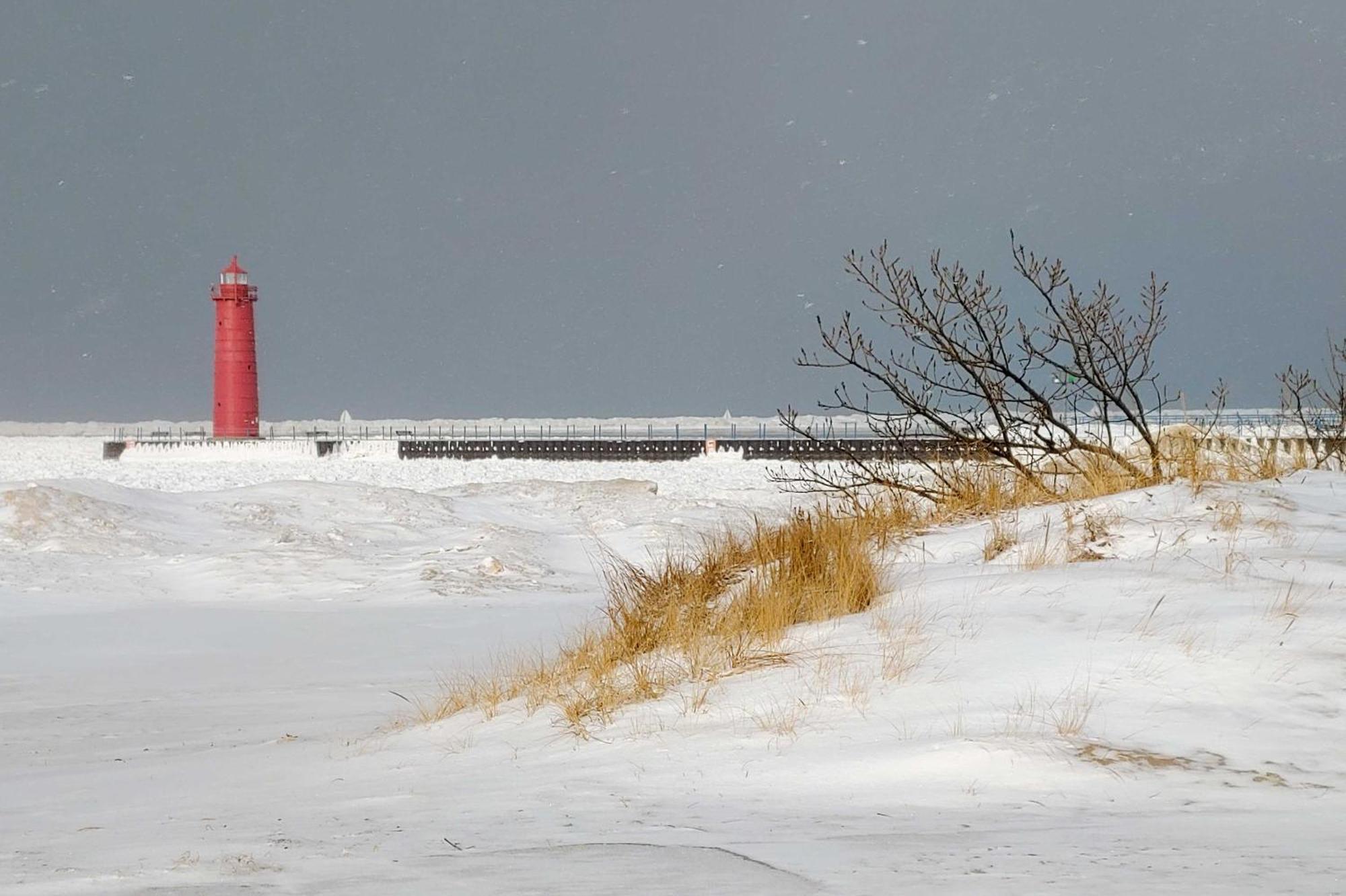 Walk To Beach Lake Michigan Getaway! マスキーゴン エクステリア 写真